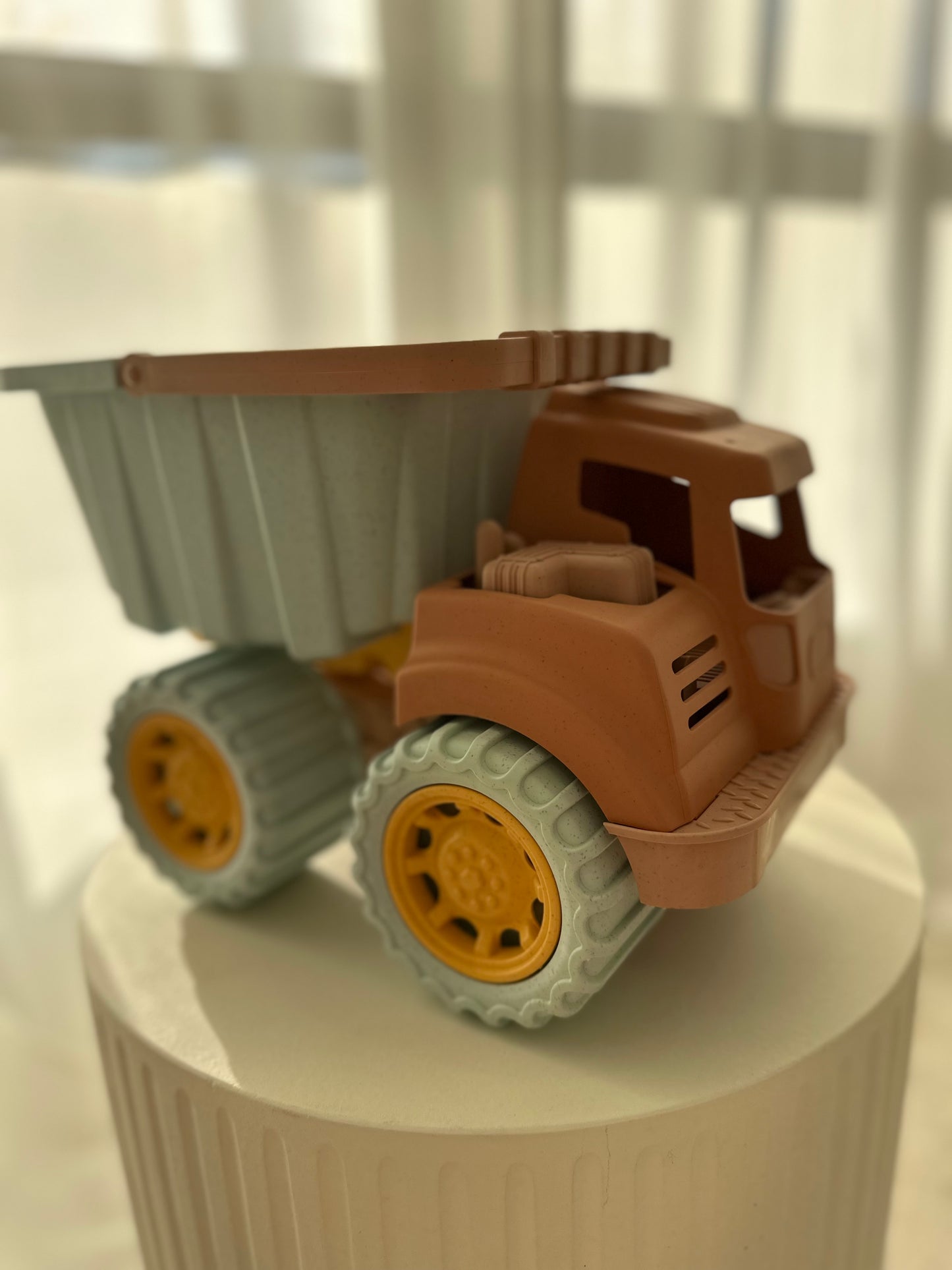 Sherbet Sunset Truck - Tipper